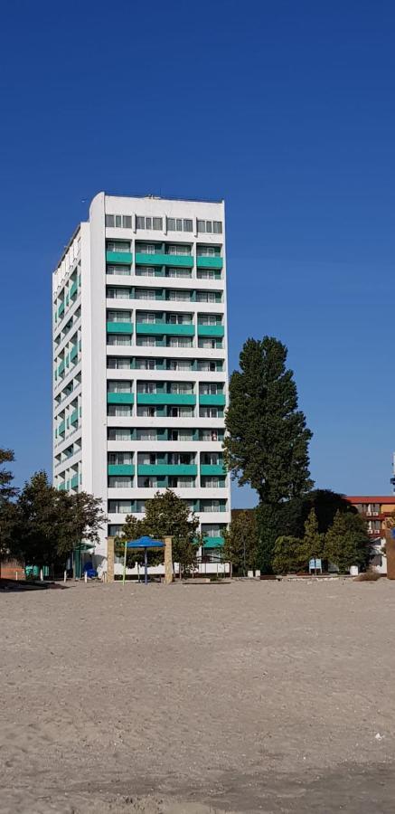 Hotel Riviera Mamaia Bagian luar foto